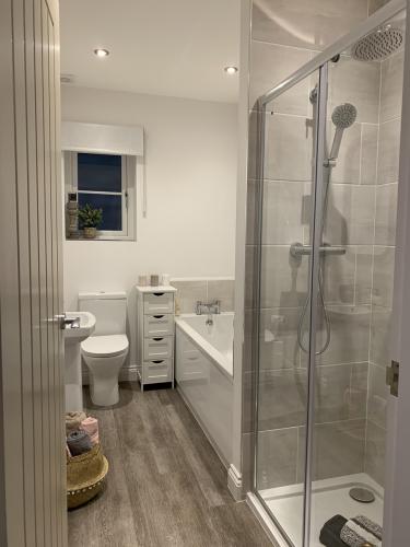 Station View House Bathroom